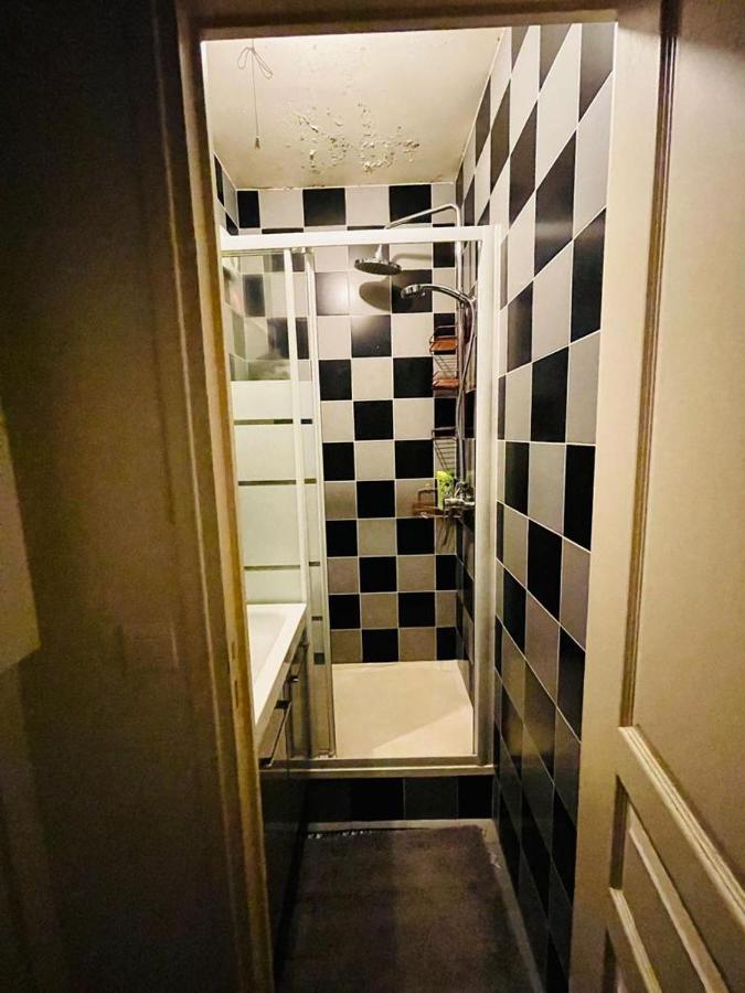 Appartement En Plein Coeur Du 10Eme Et Proche De Plusieurs Gares Париж Екстер'єр фото